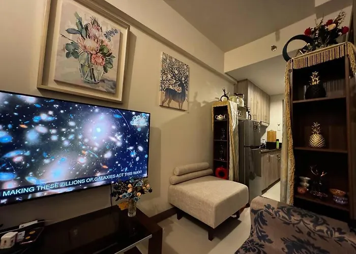 Penthouse Lvl Luxury Cndo Nr Moa